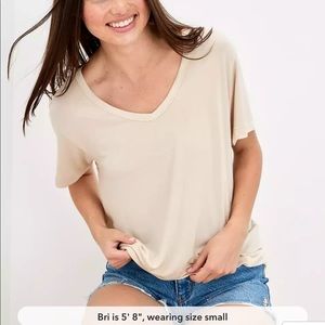 AE Oversized Soft & Sexy V-Neck T-Shirt 💜